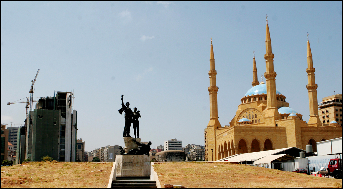 Martyr's Square, Hariri Mosque, Beirut 2008. : Lebanon 1981-2008 : BILL FOLEY 