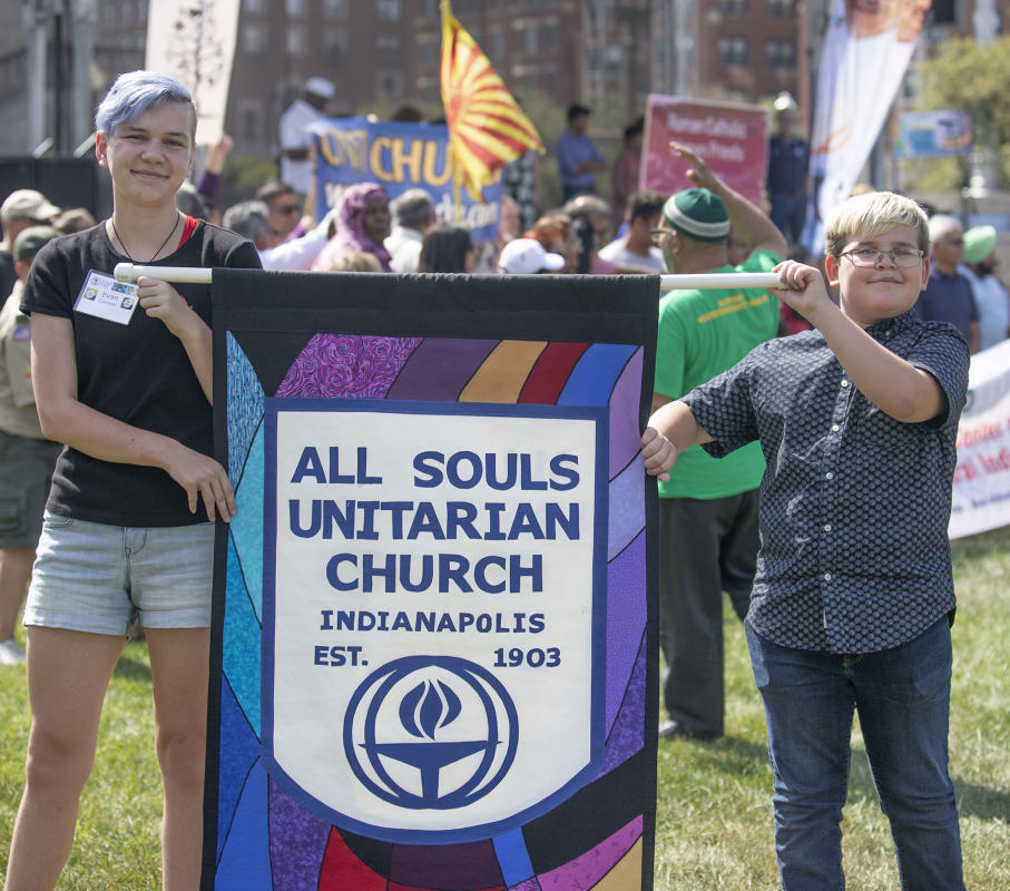 All Souls Unitarian church members arrive.
 : Festival of Faith, Back in Person! 2022. Military Park Downtown, Indianapolis, September 18, 2022! And Festival of Faith Pre-Pandemic 2019! : BILL FOLEY 
