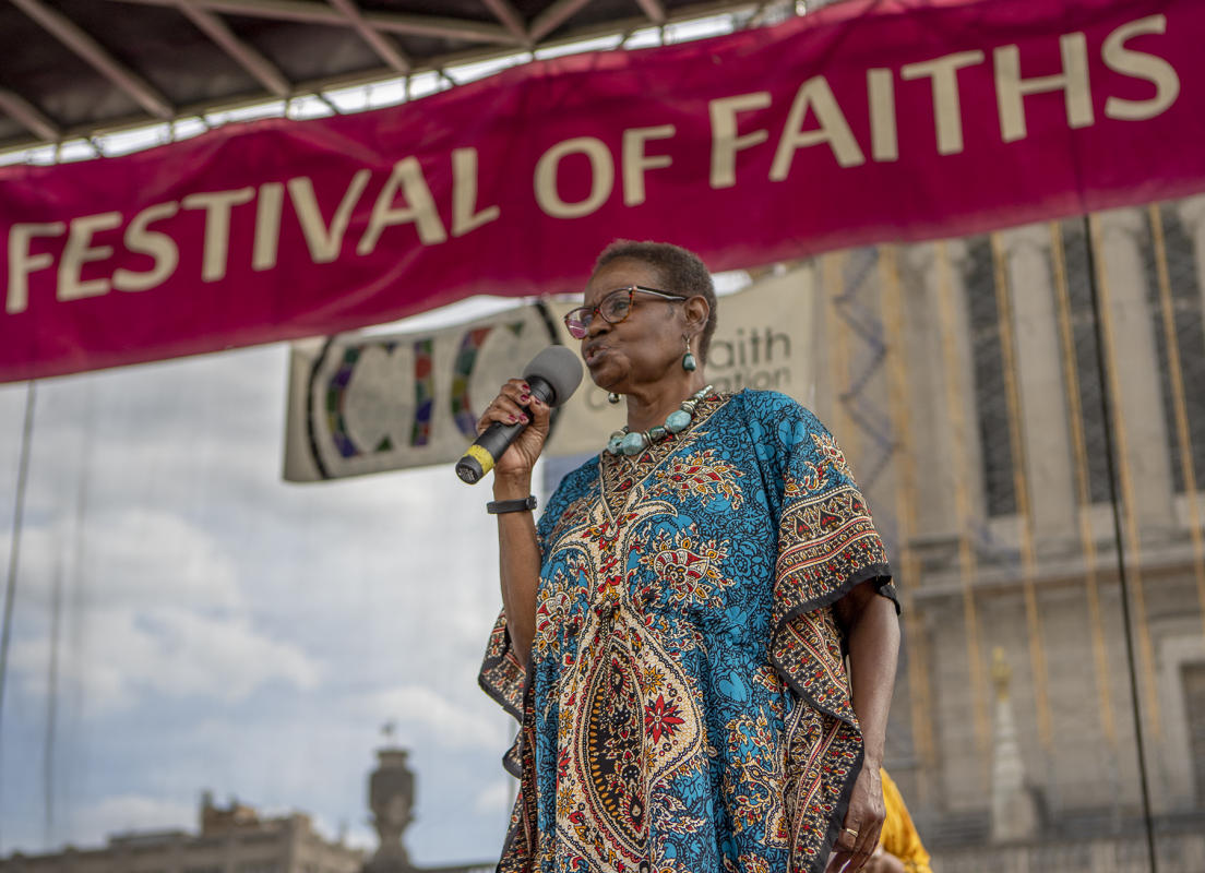 Reverend Delores Thornton speaks to people attending the  : Festival of Faith, Back in Person! 2022. Military Park Downtown, Indianapolis, September 18, 2022! And Festival of Faith Pre-Pandemic 2019! : BILL FOLEY 