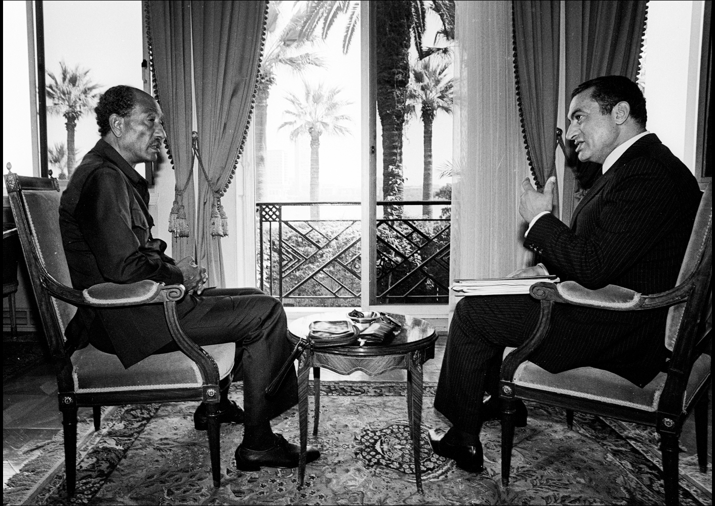 Egyptian President Anwar Sadat meets with his Vice President, Hosni Mubarak, October 5, 1981. : Sadat-Mubarak 1978-1981 : BILL FOLEY 
