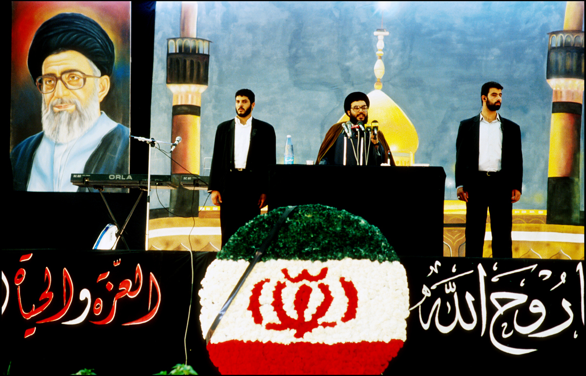 Sheik Nasrallah, Hezbollah leader speaks at Rally, Beirut 1993 : Lebanon 1981-2008 : BILL FOLEY 