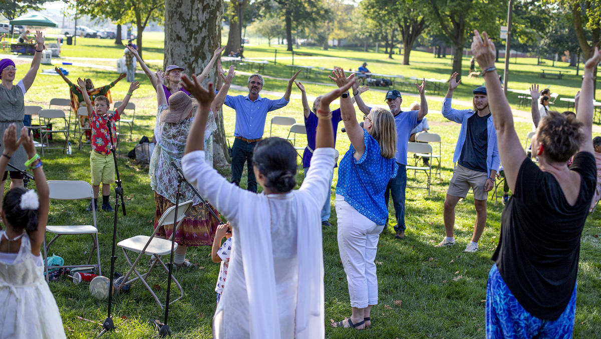 Closing Dance !  : Festival of Faith, Back in Person! 2022. Military Park Downtown, Indianapolis, September 18, 2022! And Festival of Faith Pre-Pandemic 2019! : BILL FOLEY 